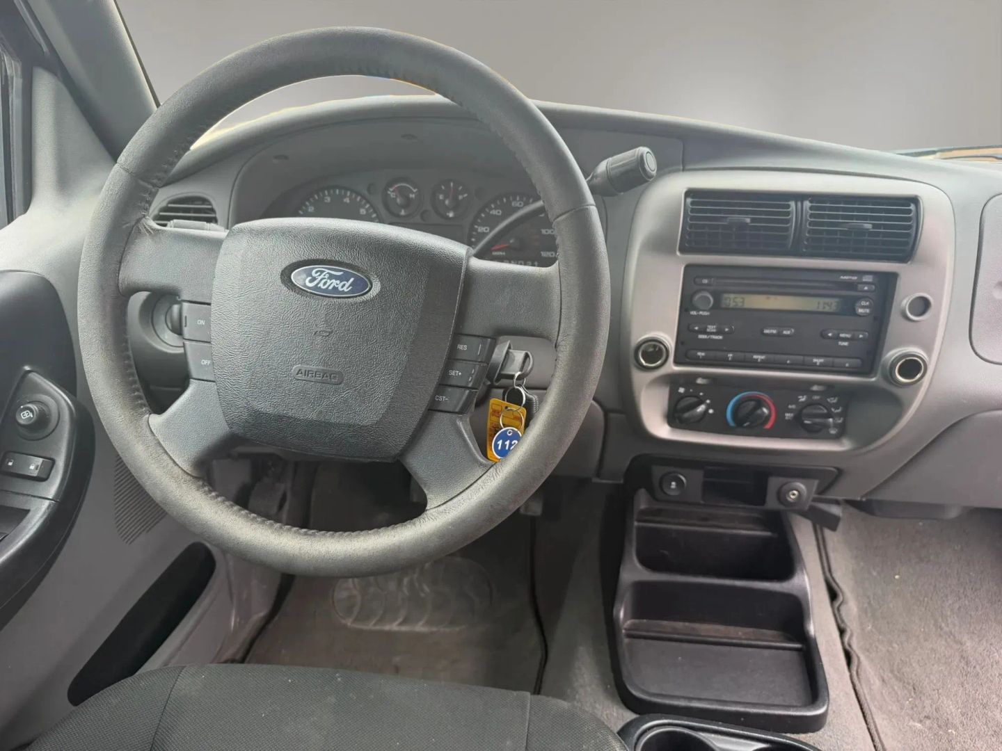 Photo 17 of this Ford Ranger