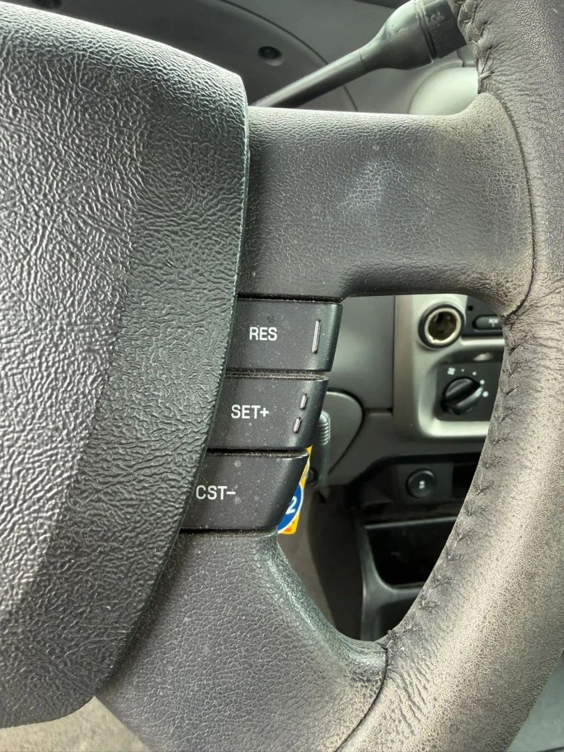 Photo 19 of this Ford Ranger