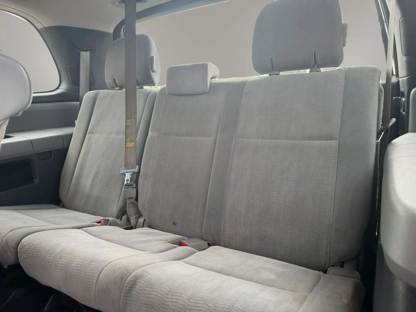 Photo 14 of this Toyota Sequoia