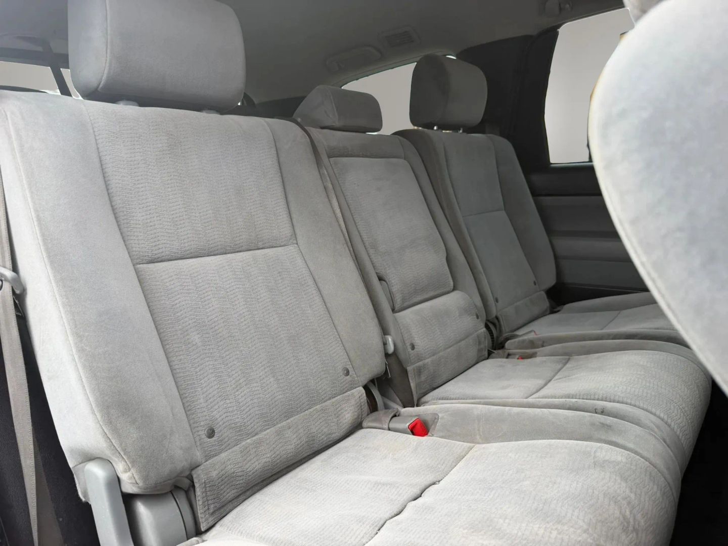 Photo 17 of this Toyota Sequoia
