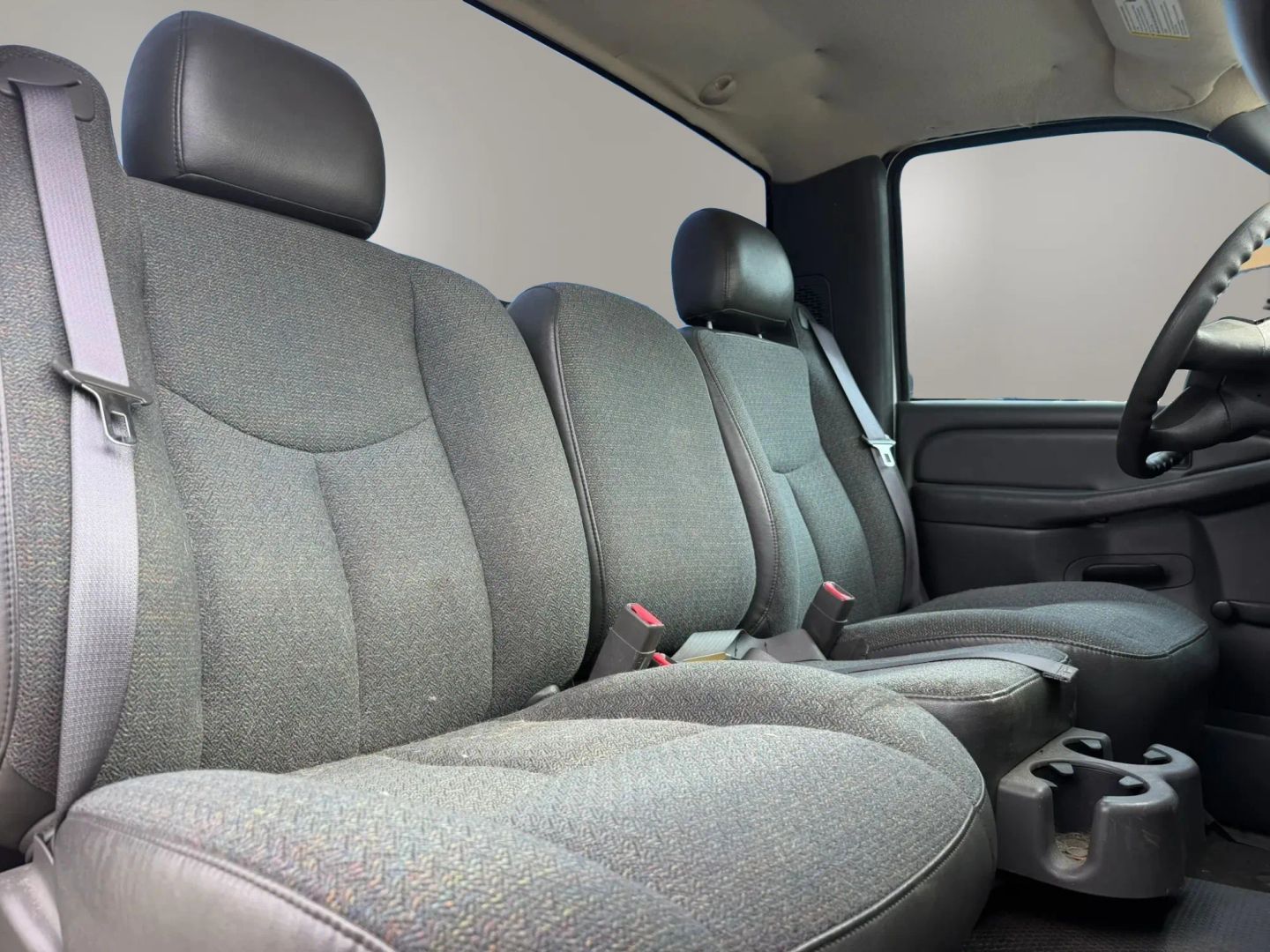 Photo 13 of this Chevrolet Silverado 1500