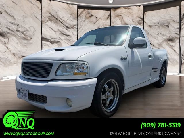 2003 Ford F-150 SVT Lightning Pickup Truck Rear-Wheel Drive Automatic