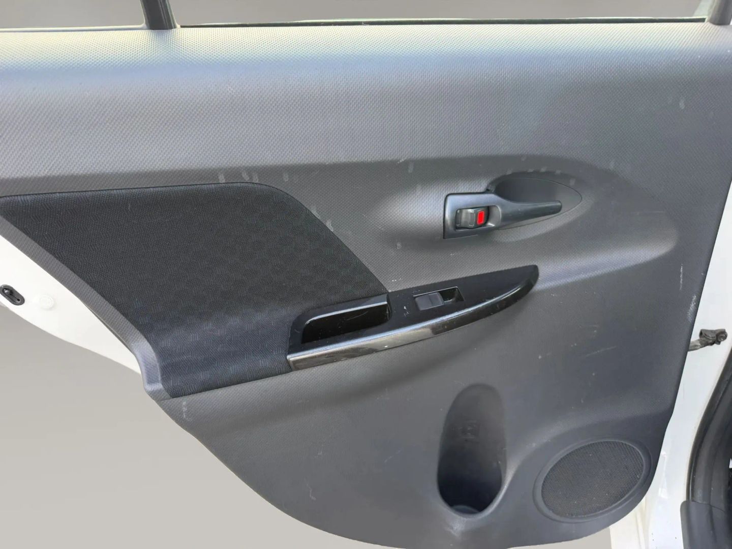 Photo 12 of this Scion xD