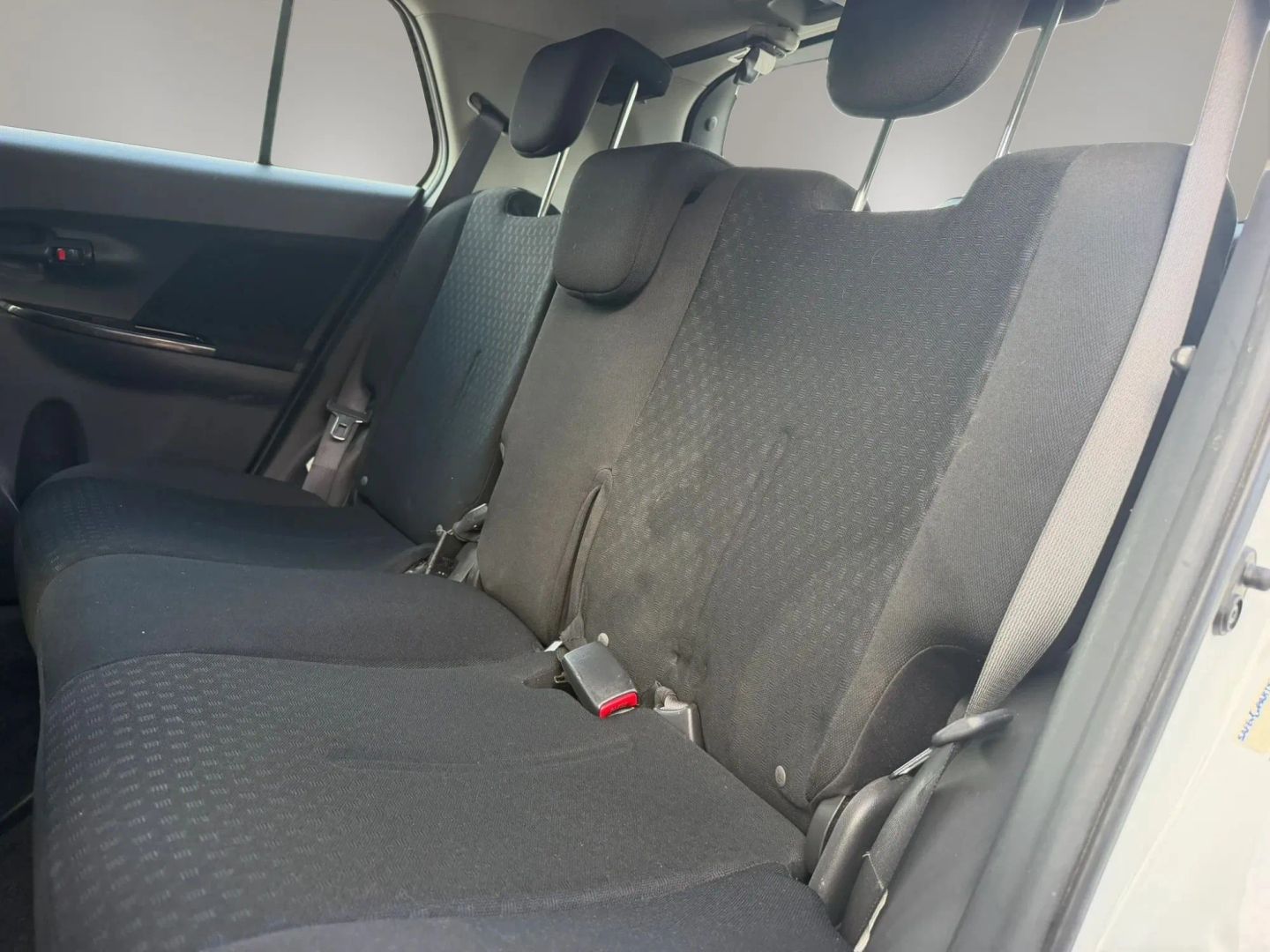 Photo 13 of this Scion xD