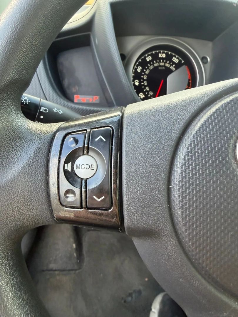 Photo 21 of this Scion xD
