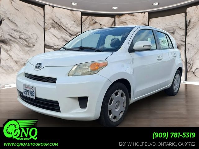 2008 Scion xD Hatchback Front-Wheel Drive Automatic