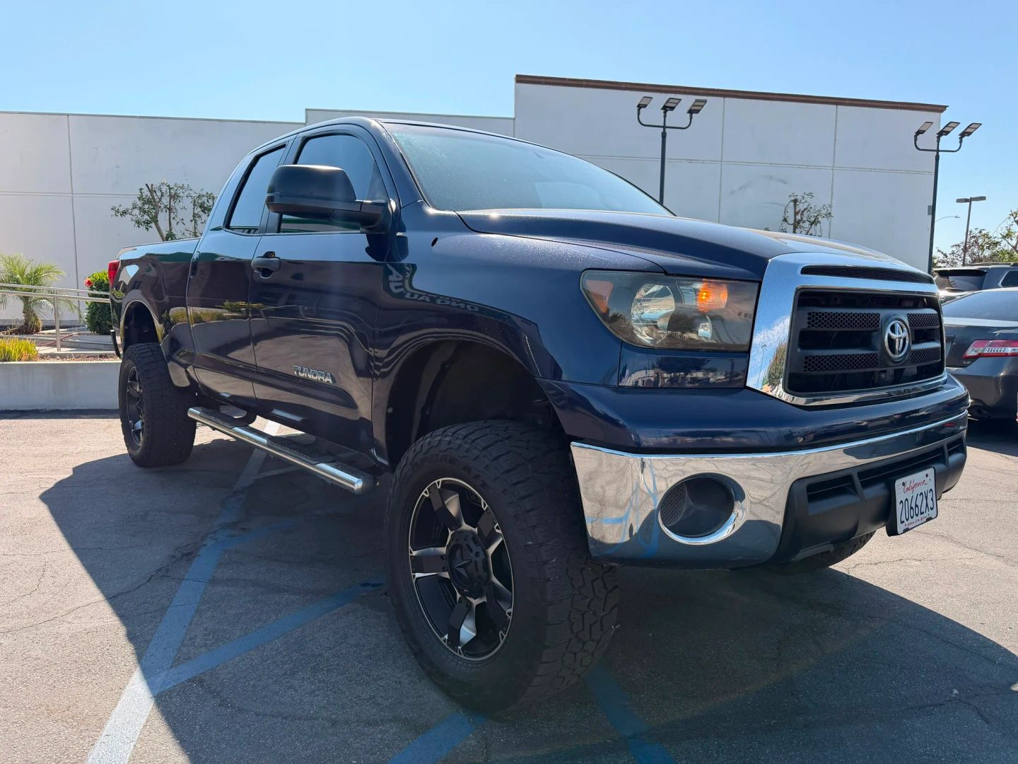 Photo 2 of this Toyota Tundra 2WD Truck