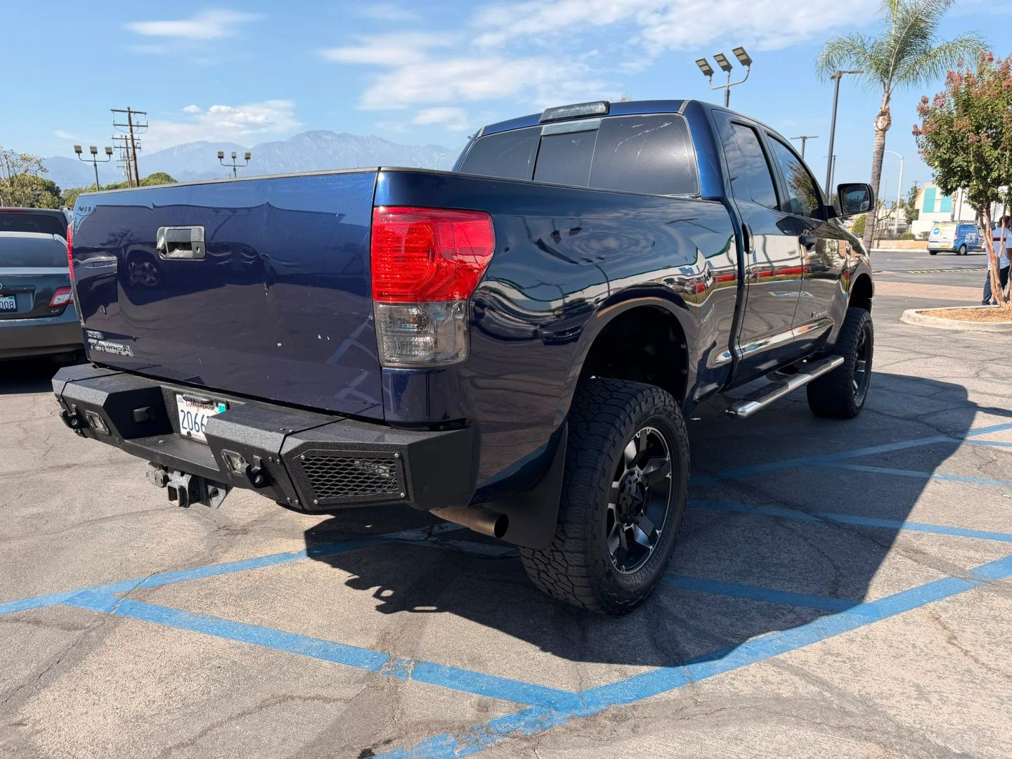 Photo 8 of this Toyota Tundra 2WD Truck