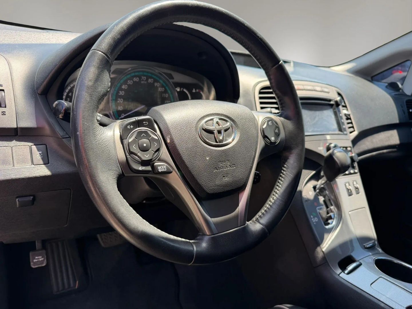 Photo 11 of this Toyota Venza
