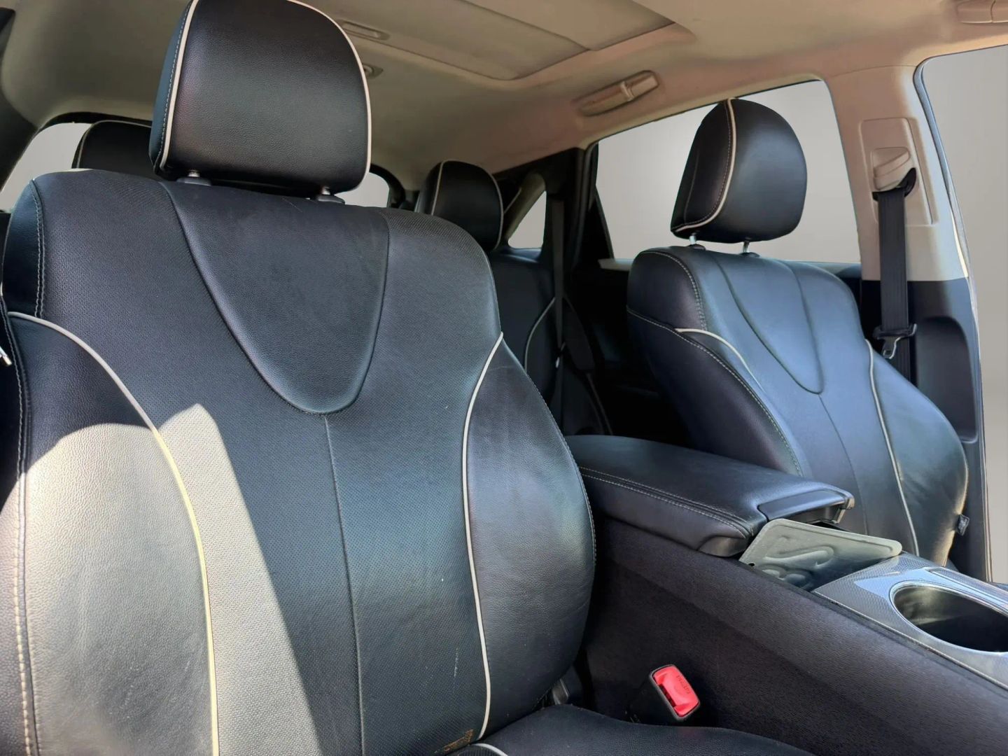 Photo 16 of this Toyota Venza