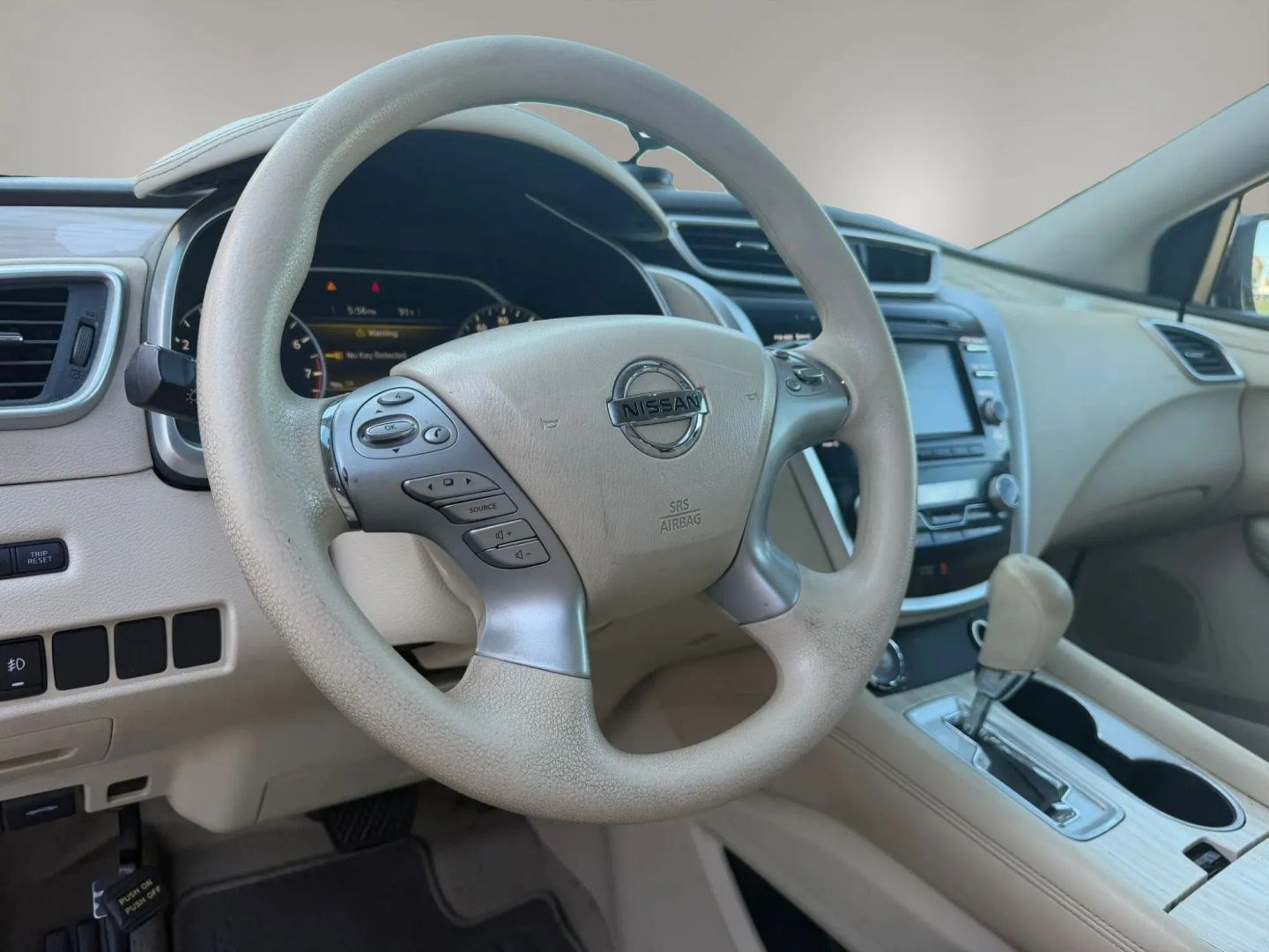 Photo 11 of this Nissan Murano