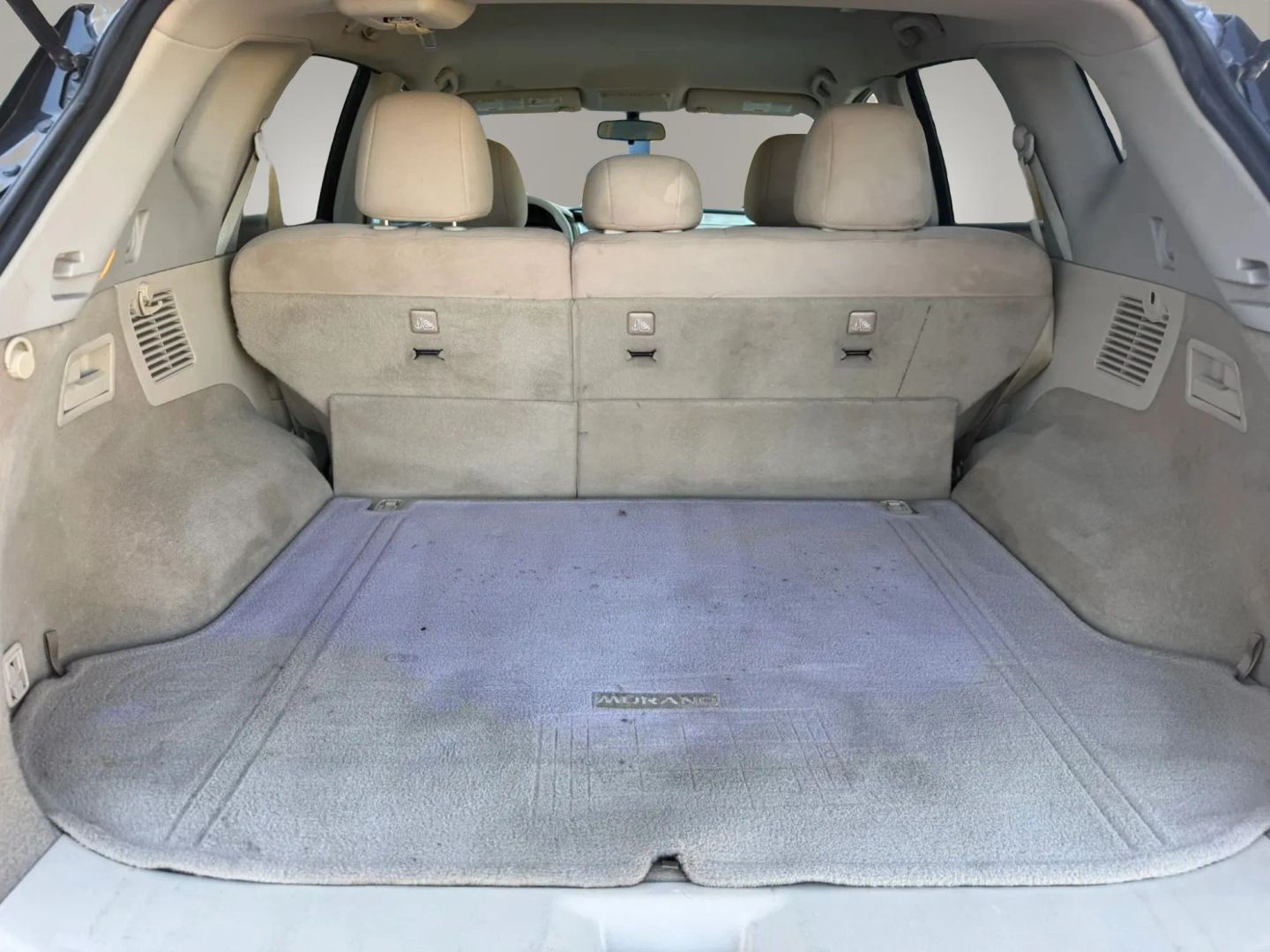 Photo 14 of this Nissan Murano