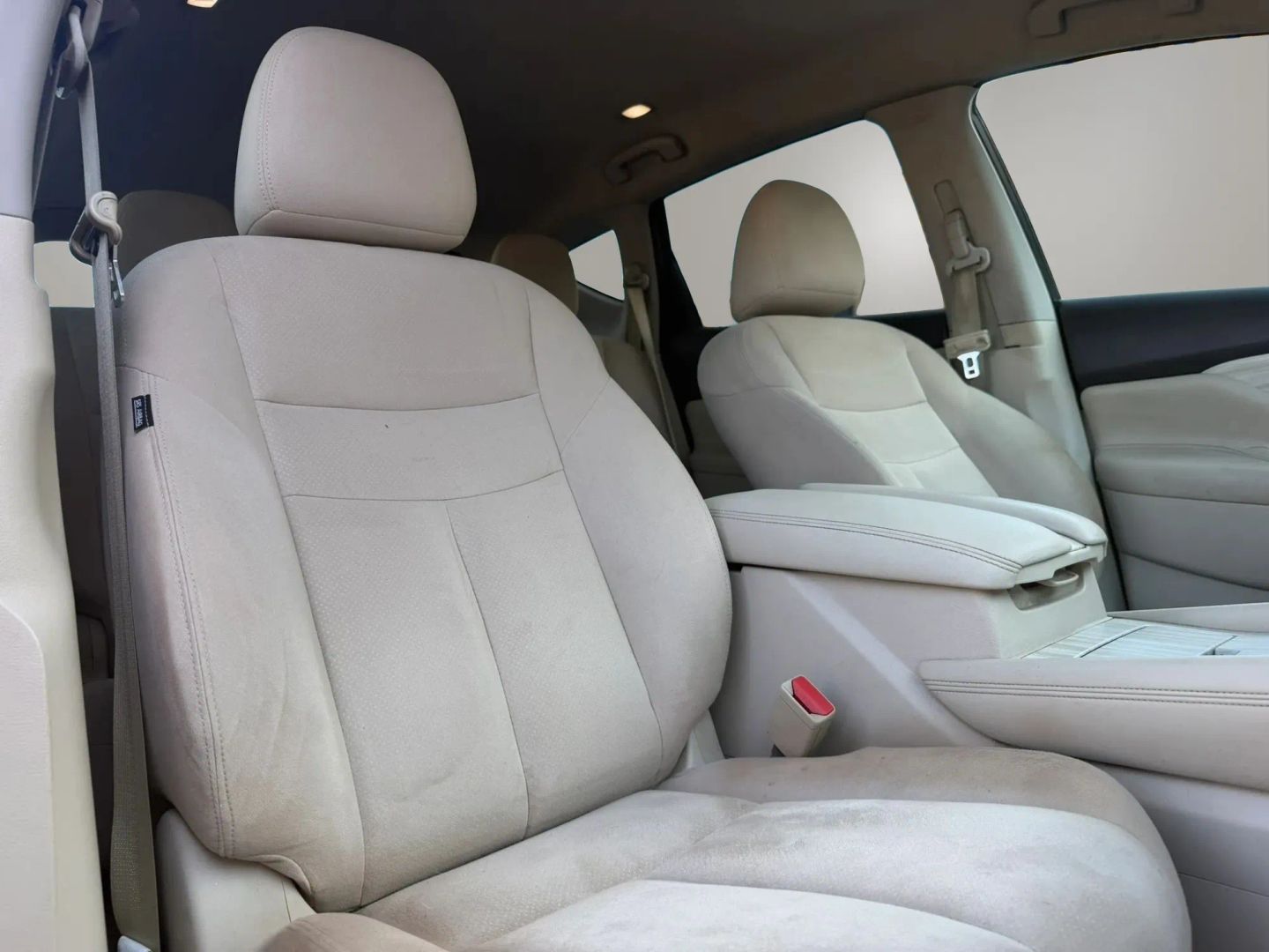 Photo 16 of this Nissan Murano