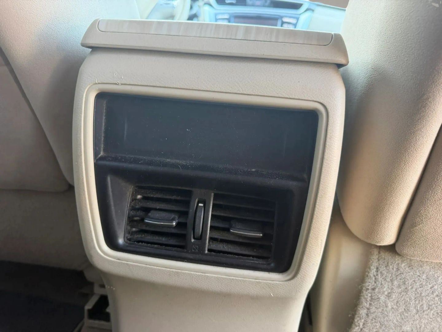 Photo 19 of this Nissan Murano