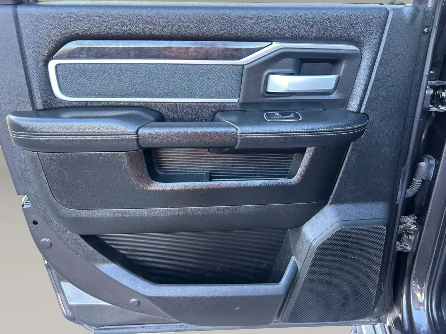 Photo 15 of this Ram 3500