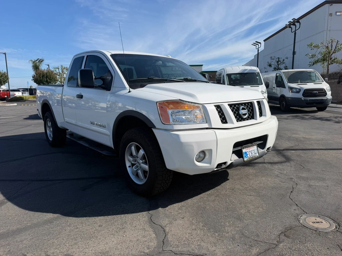 Photo 3 of this Nissan Titan