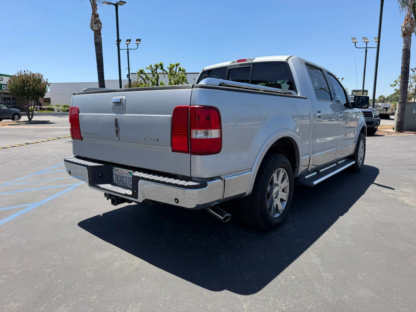 Photo 6 of this Lincoln Mark LT