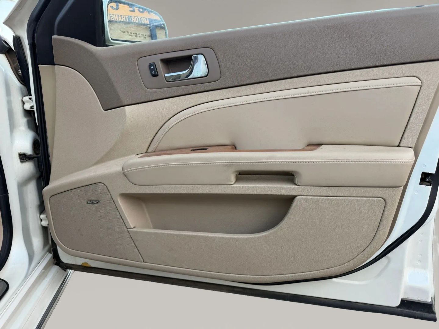 Photo 23 of this Cadillac STS