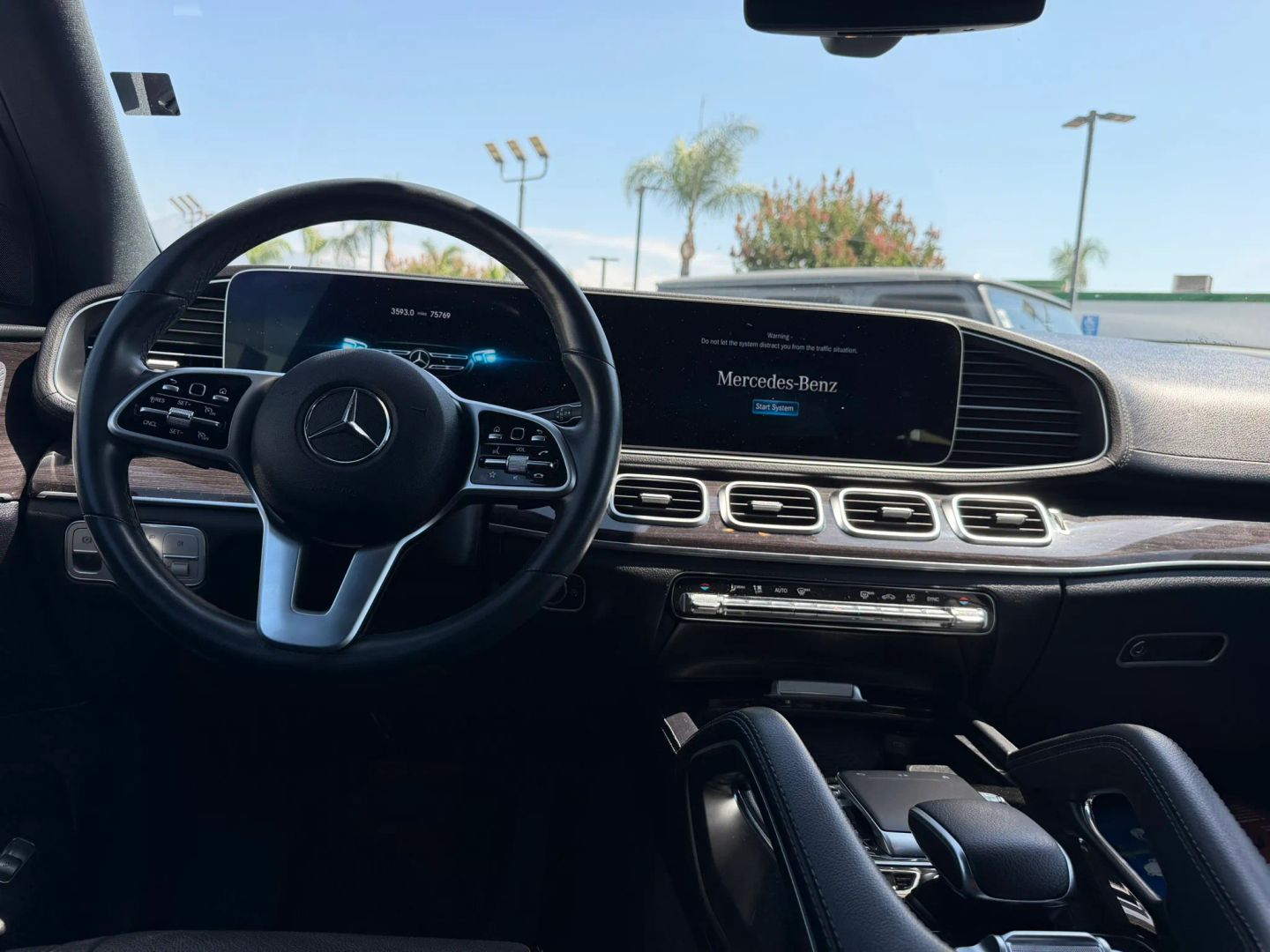Photo 21 of this Mercedes-Benz GLS 450
