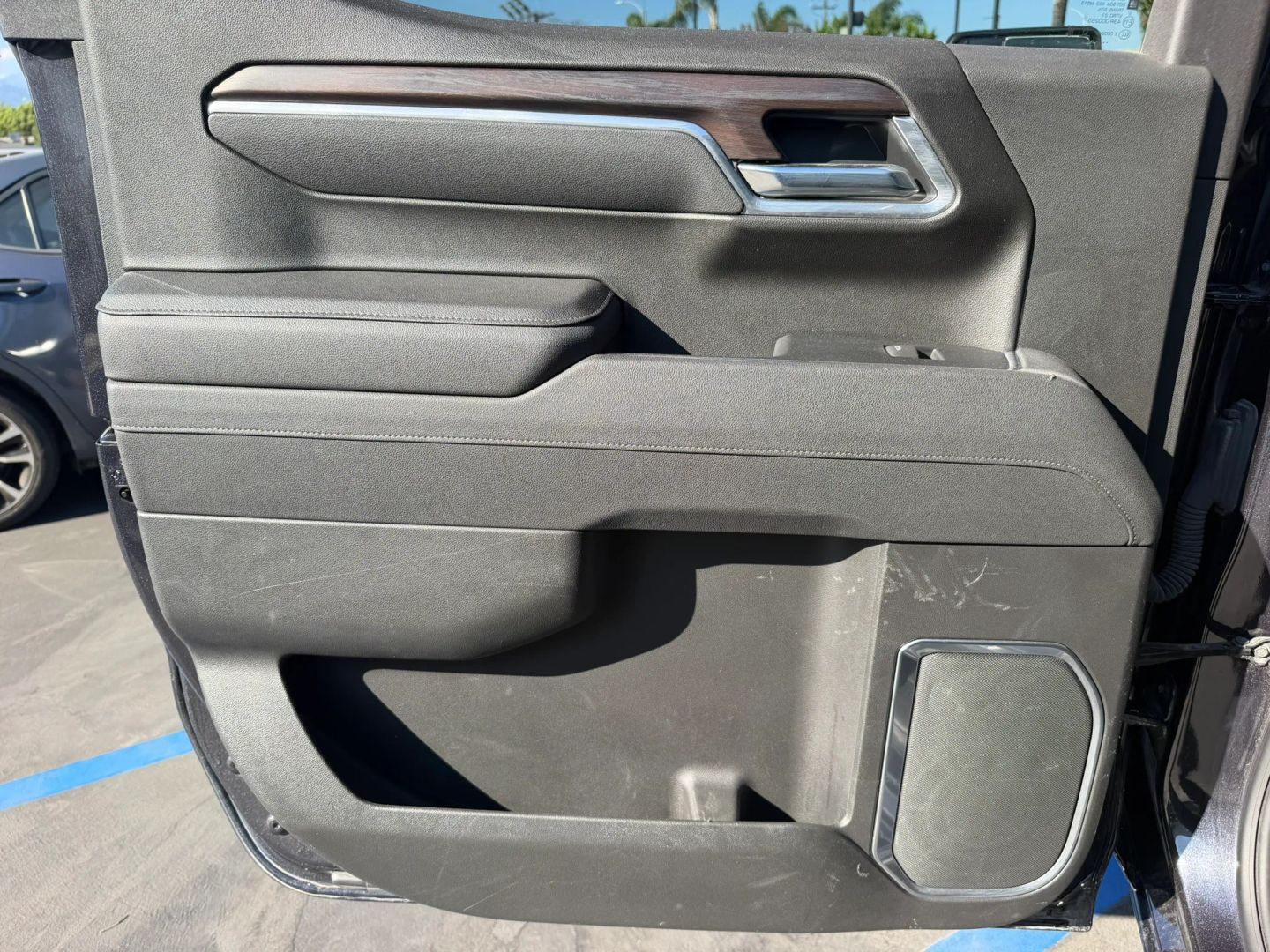 Photo 12 of this GMC Sierra 1500