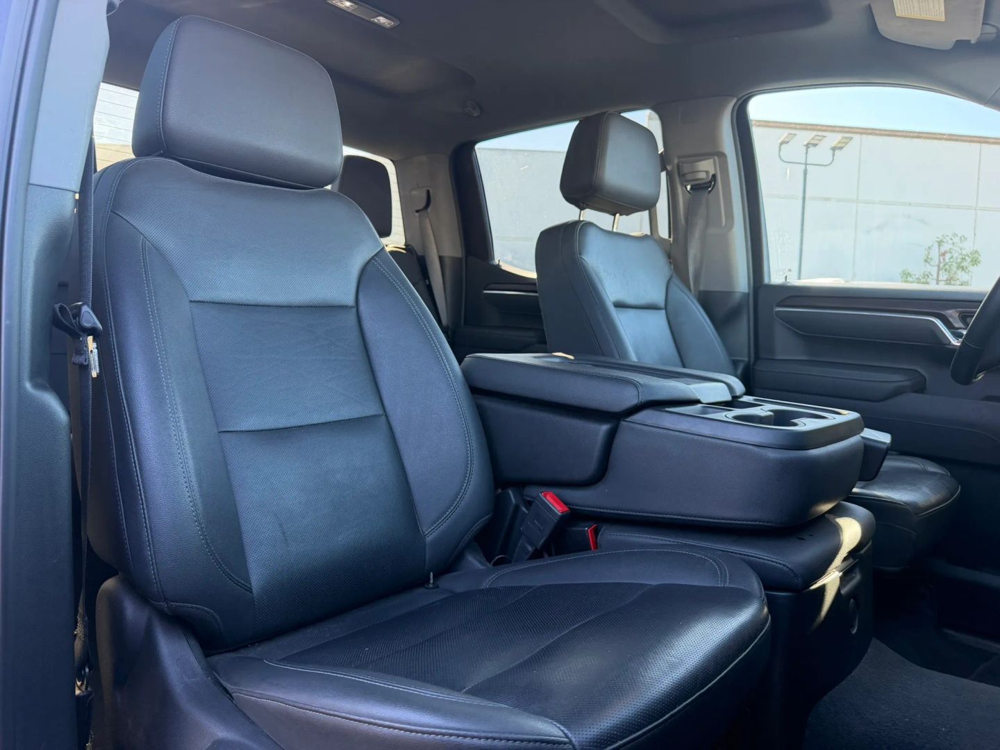 Photo 16 of this GMC Sierra 1500