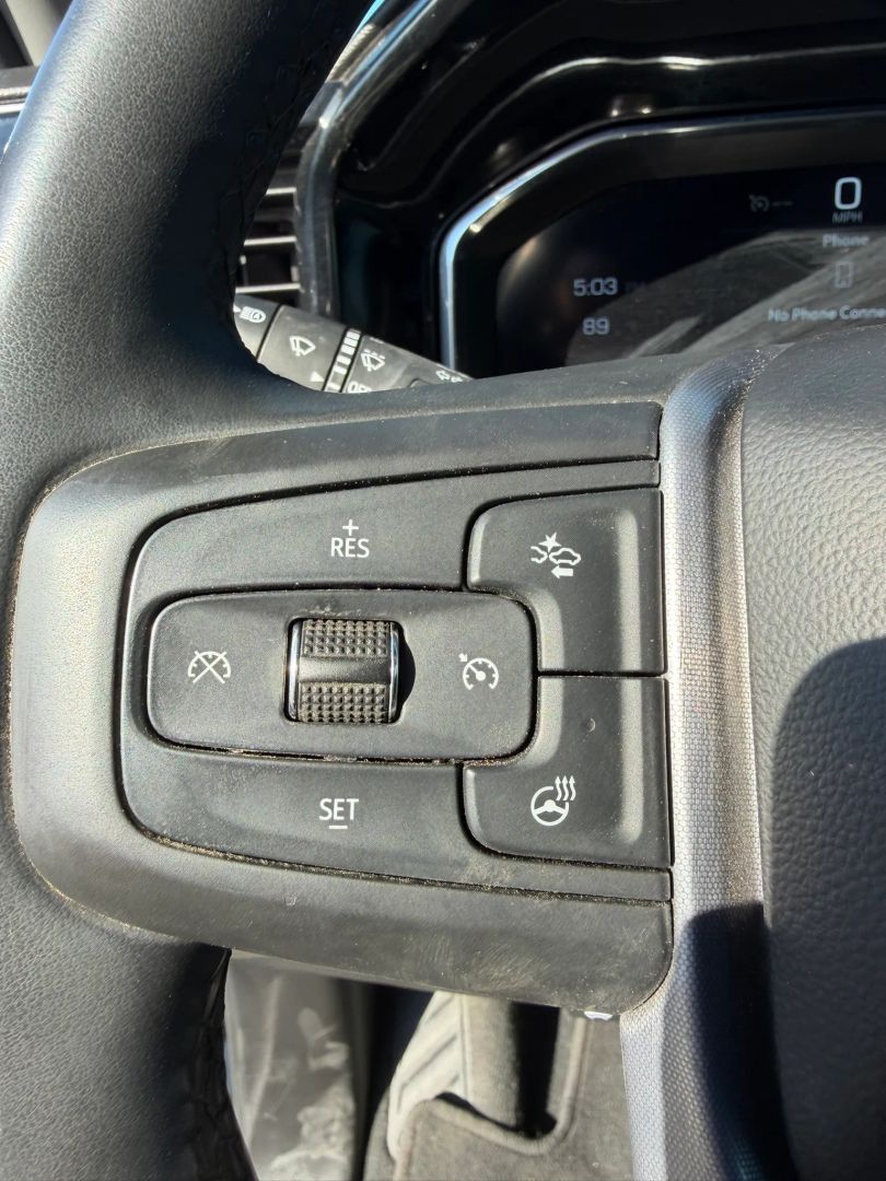 Photo 23 of this GMC Sierra 1500