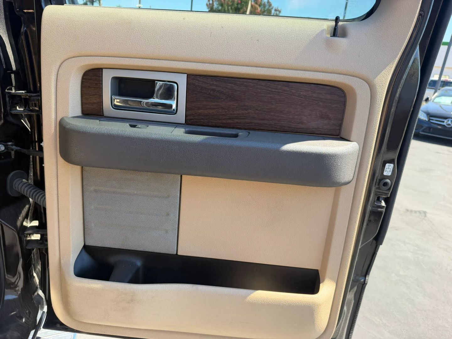 Photo 16 of this Ford F-150