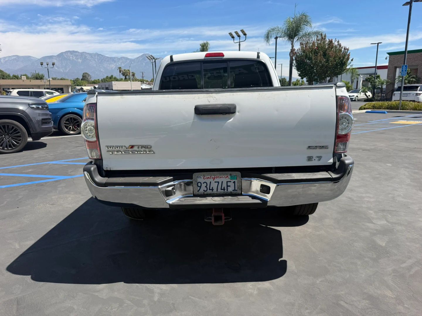 Photo 7 of this Toyota Tacoma