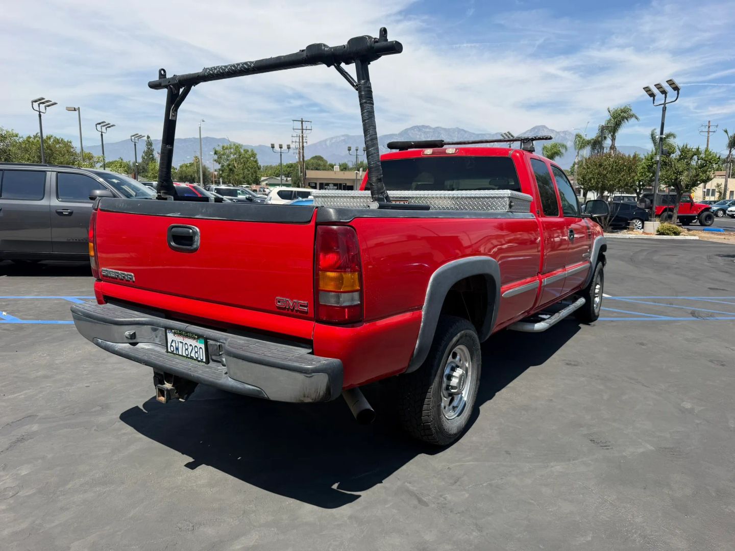 Photo 6 of this GMC Sierra 2500HD