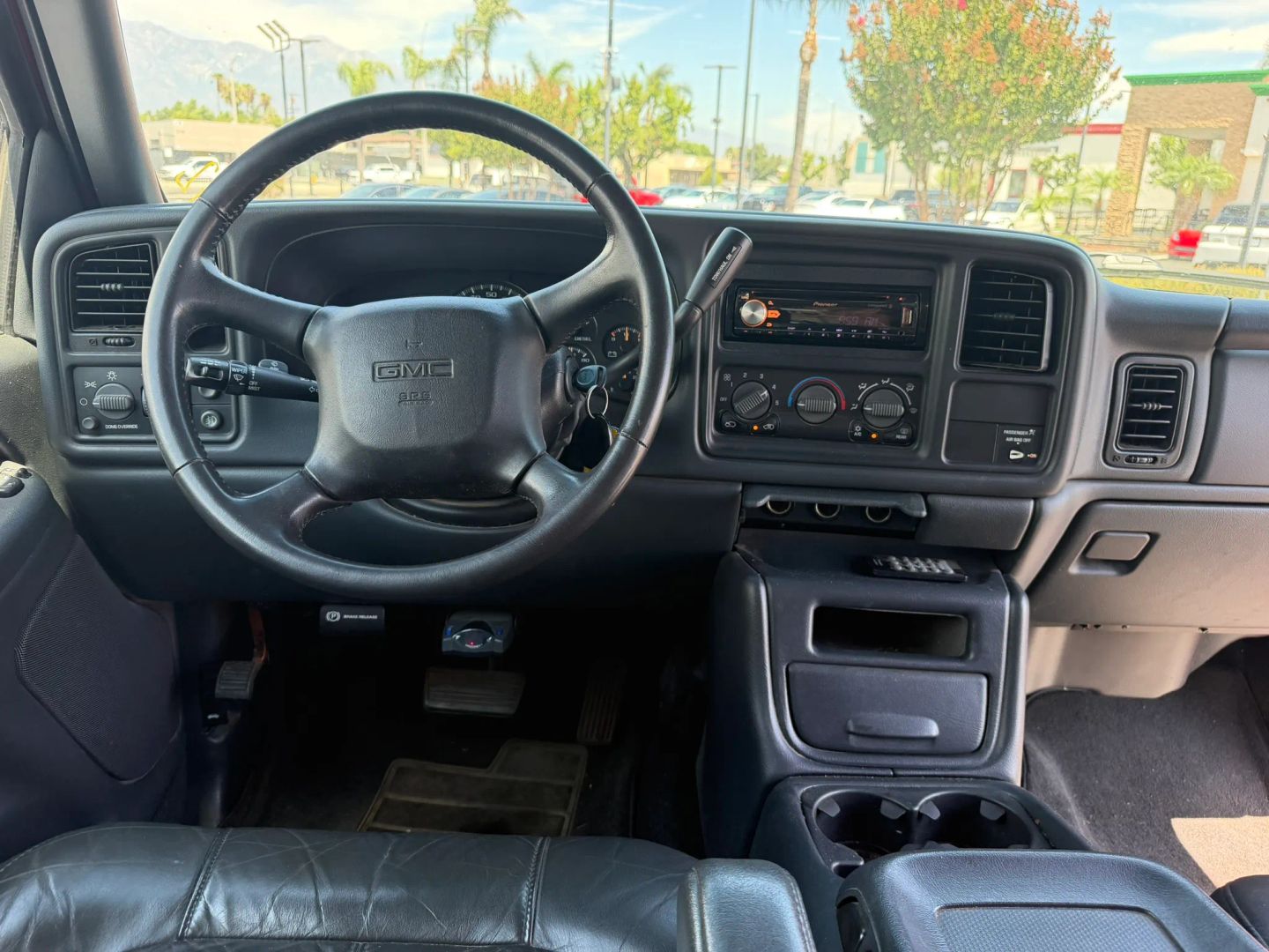 Photo 19 of this GMC Sierra 2500HD