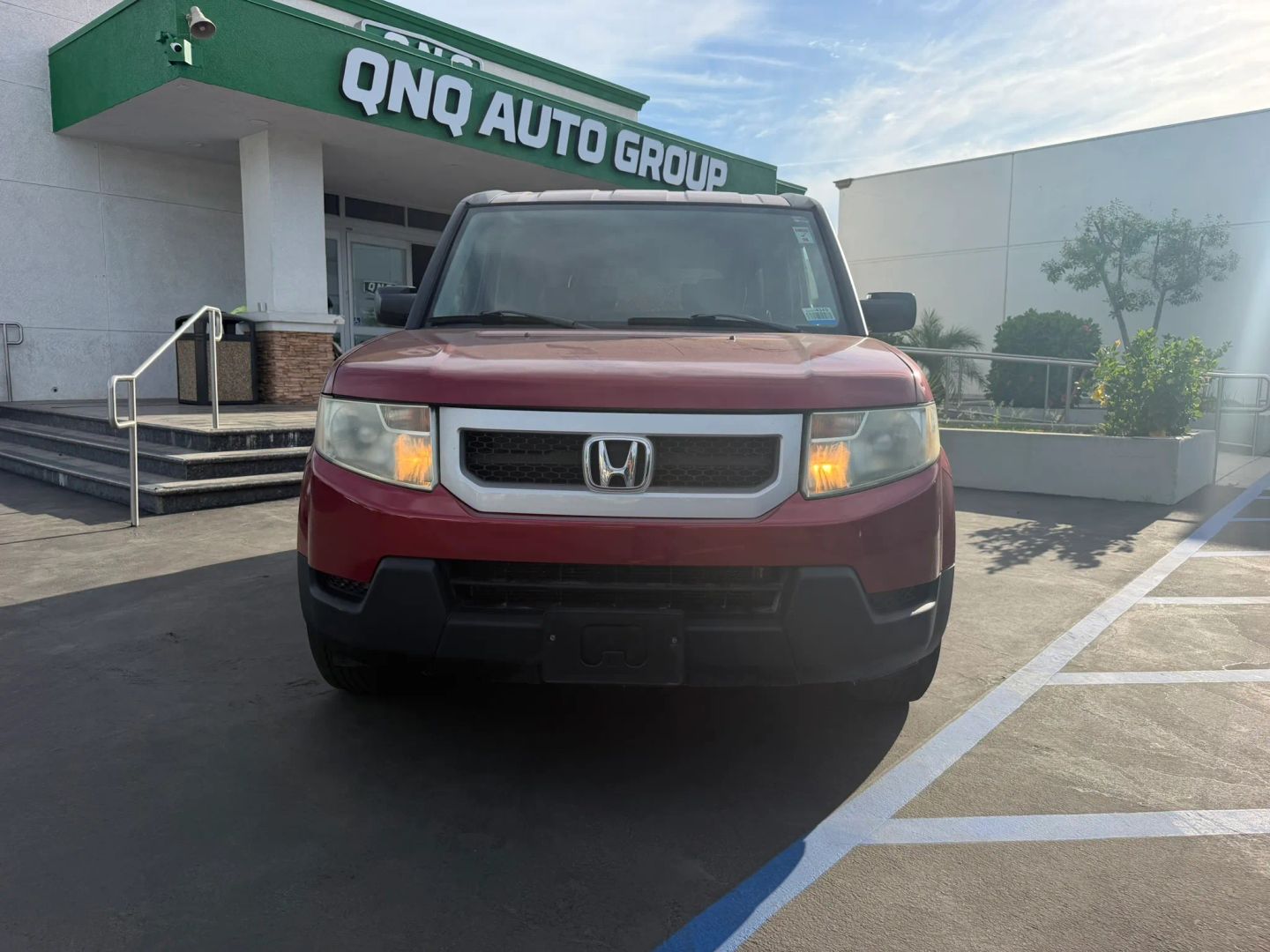 Photo 2 of this Honda Element