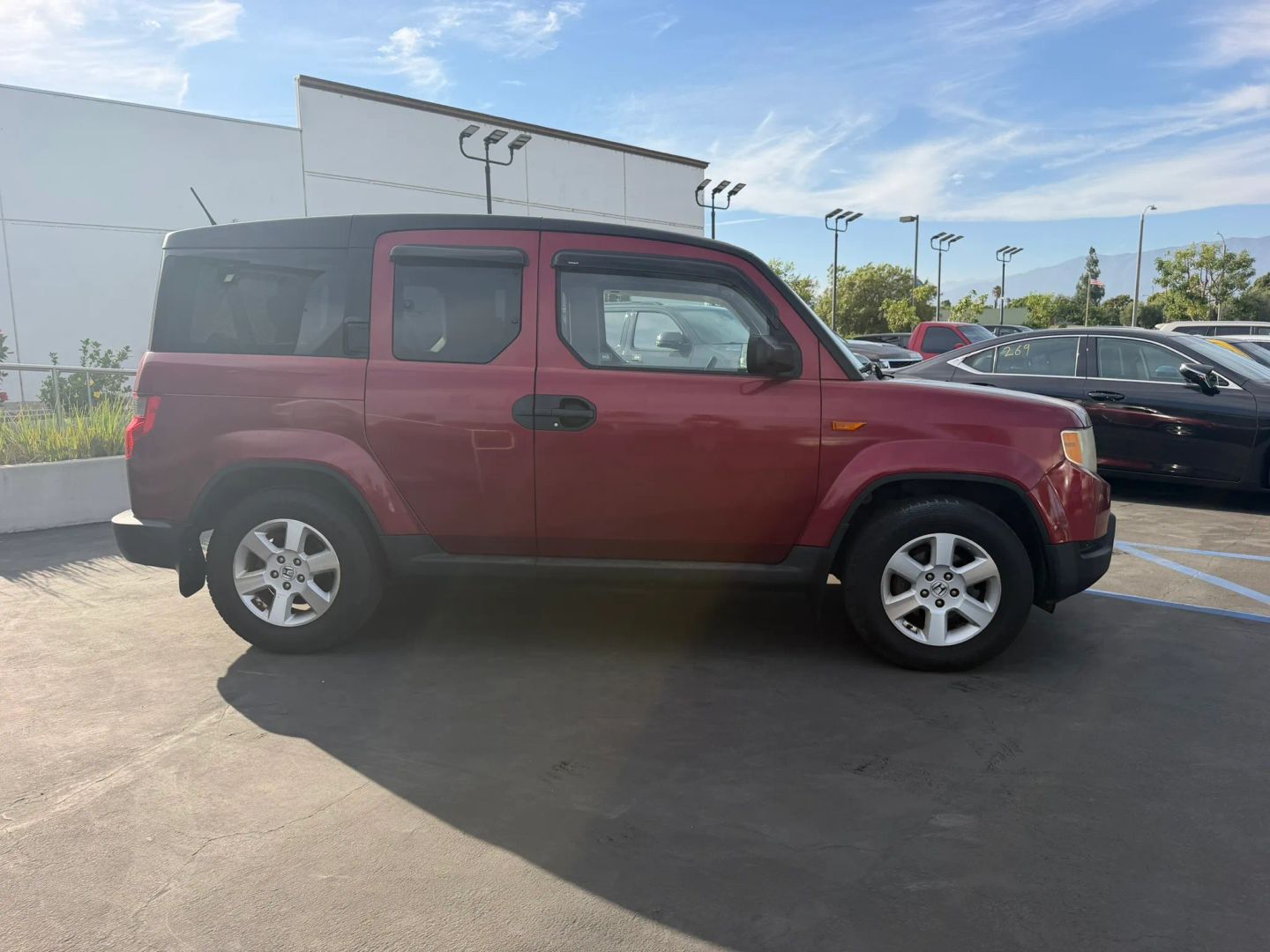 Photo 4 of this Honda Element