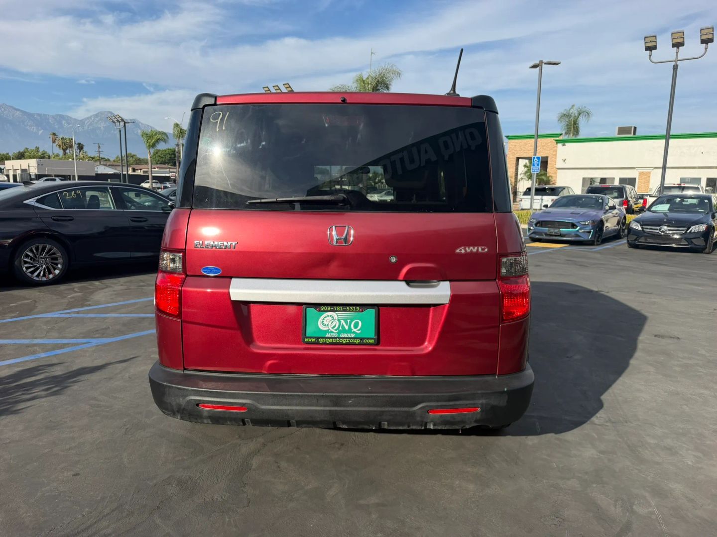 Photo 7 of this Honda Element