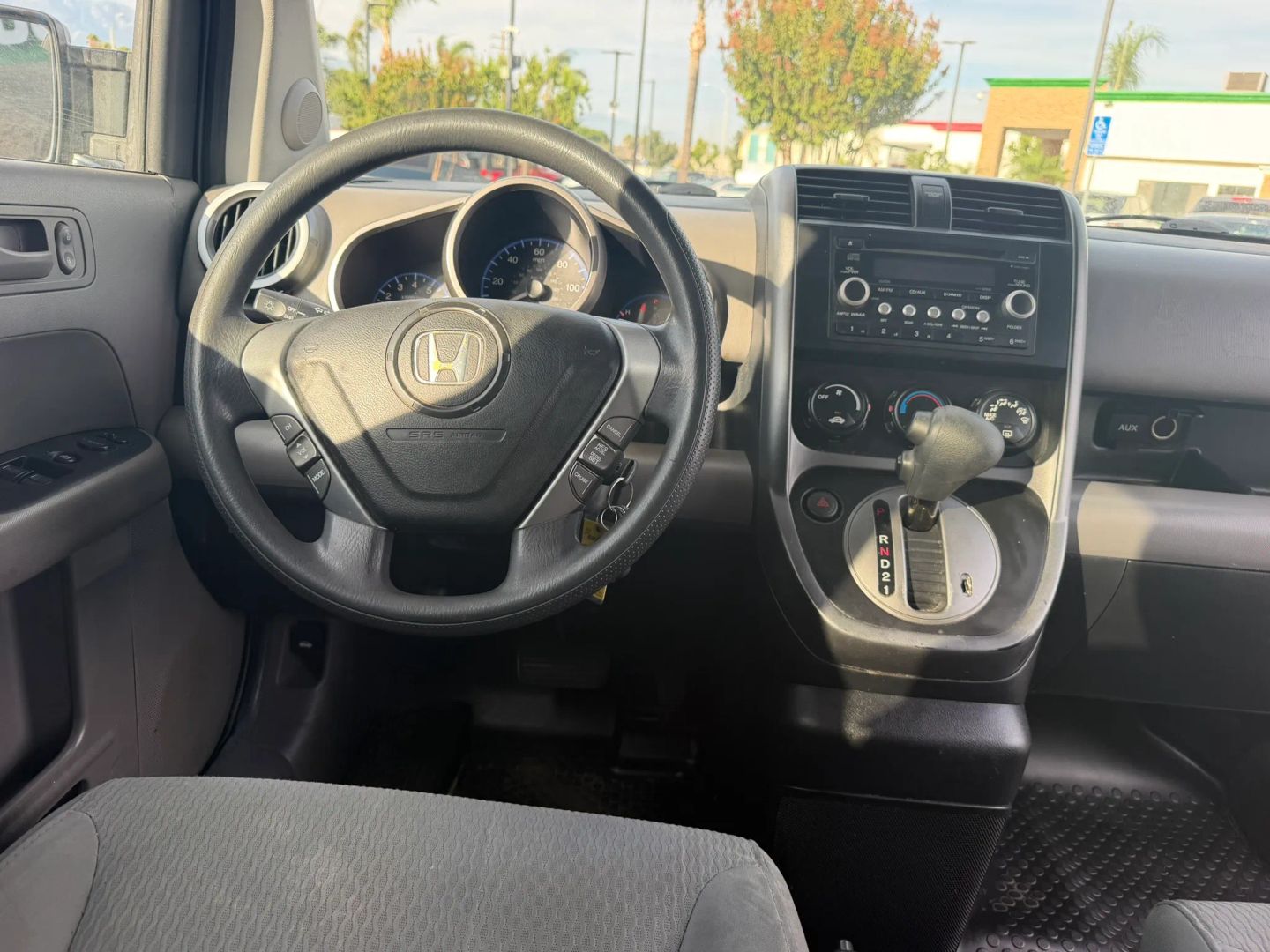 Photo 19 of this Honda Element
