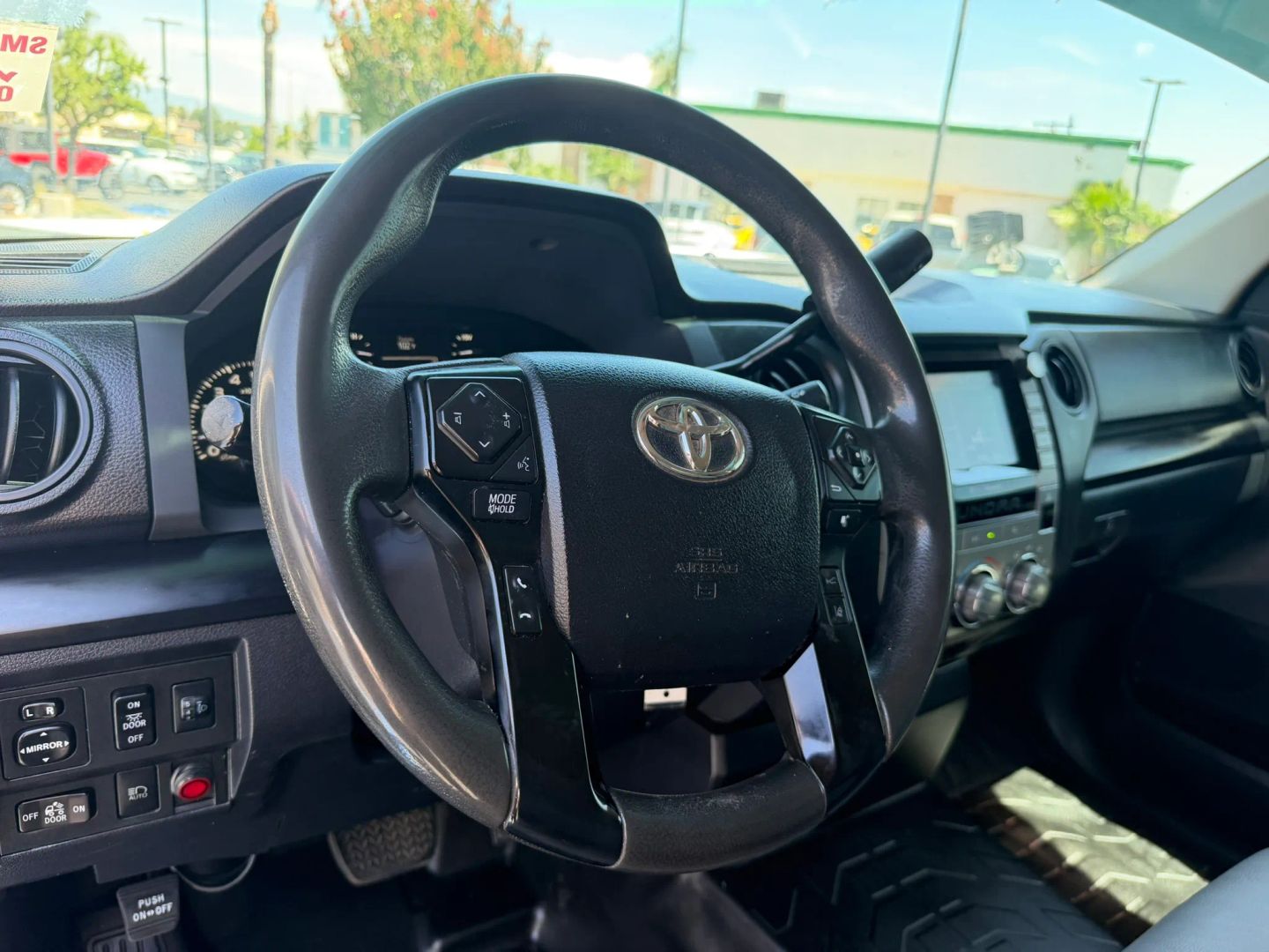 Photo 11 of this Toyota Tundra 2WD