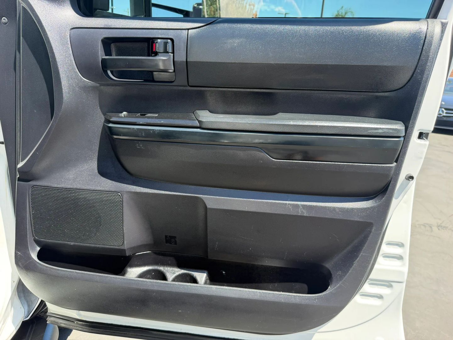 Photo 14 of this Toyota Tundra 2WD