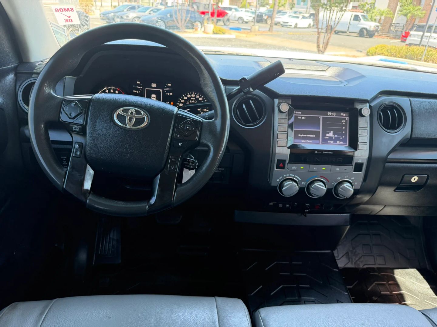 Photo 18 of this Toyota Tundra 2WD