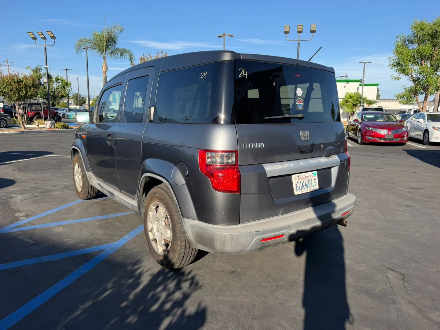 Photo 8 of this Honda Element