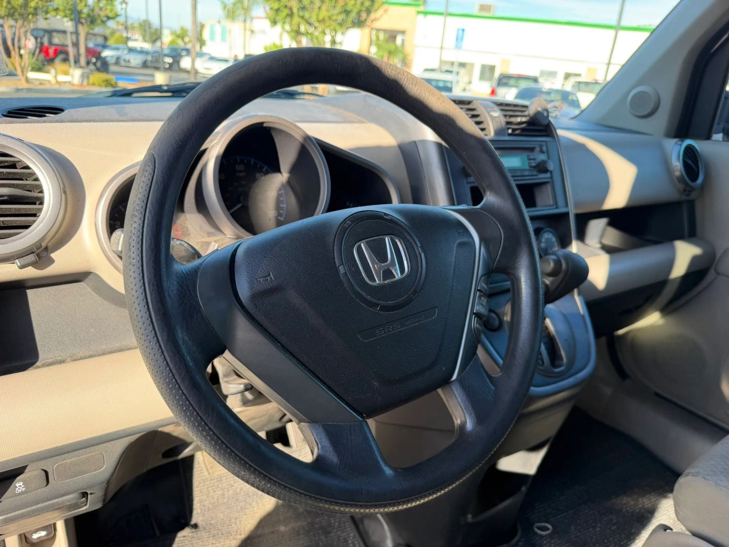 Photo 11 of this Honda Element