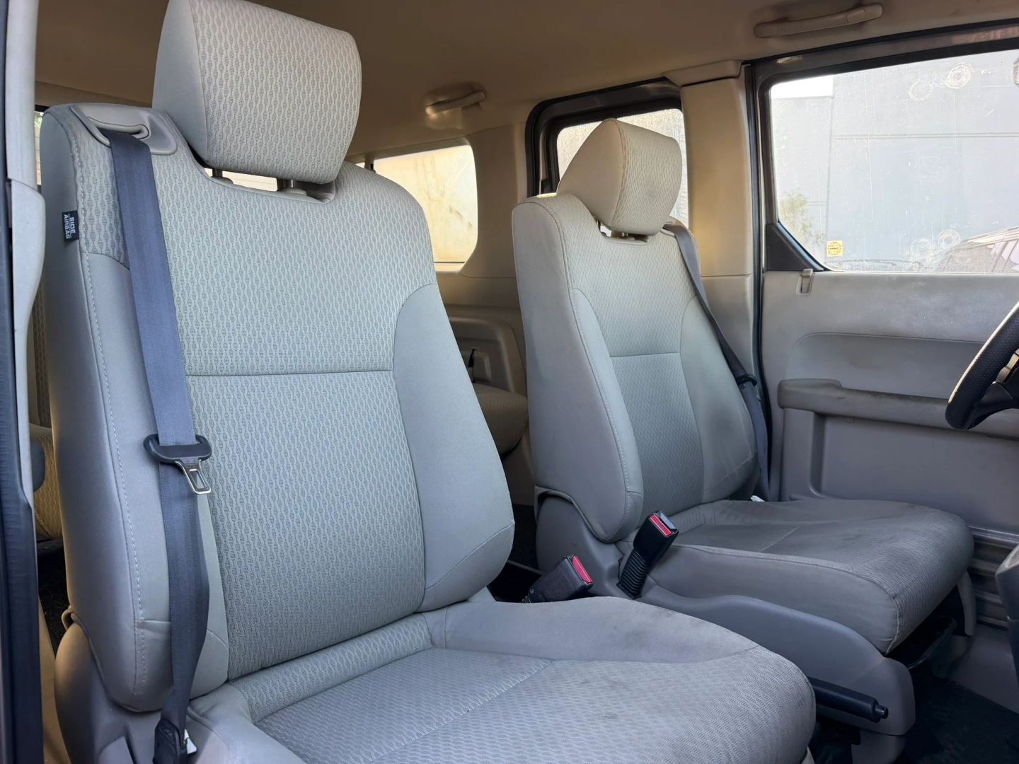 Photo 16 of this Honda Element