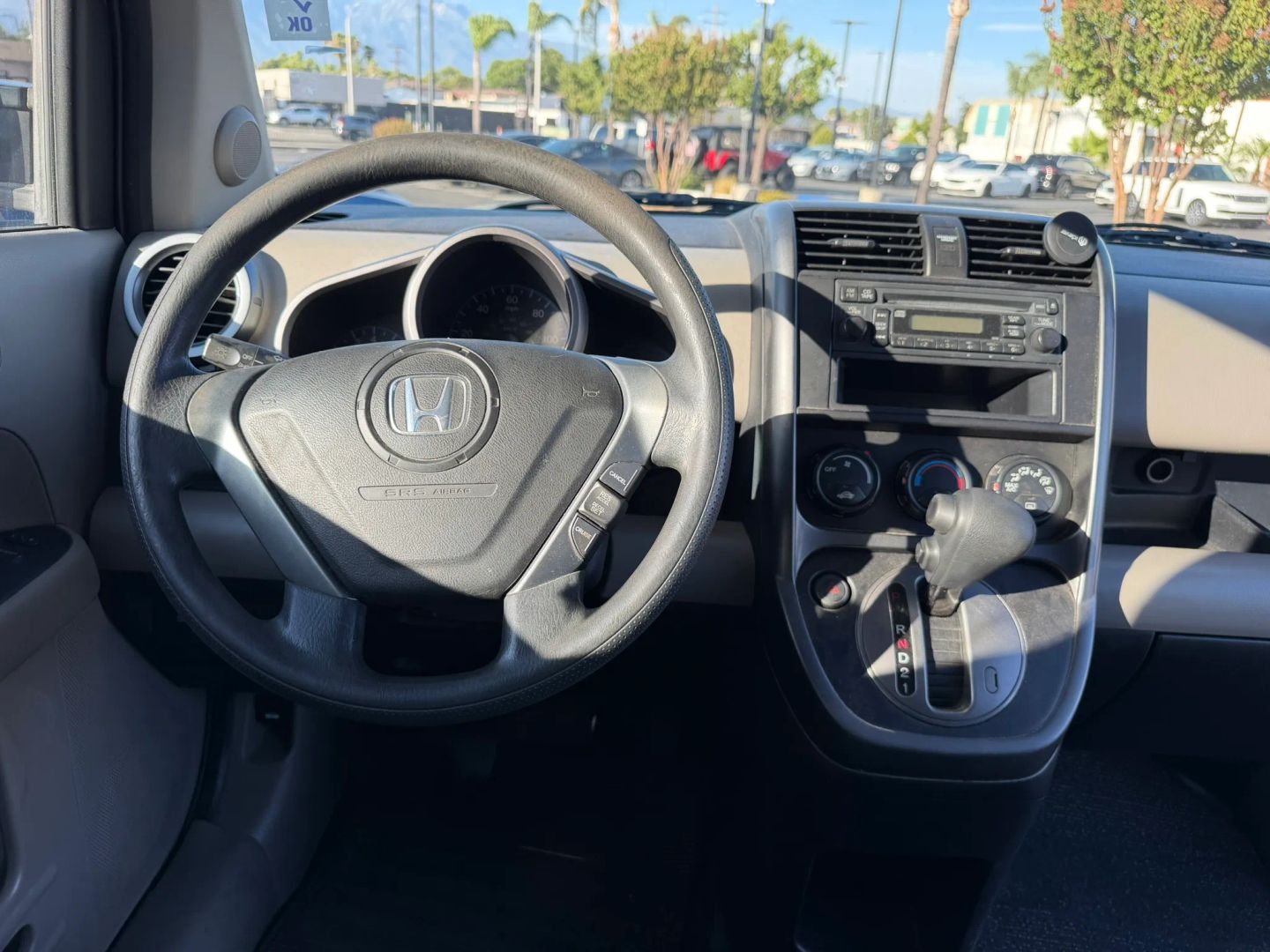 Photo 19 of this Honda Element