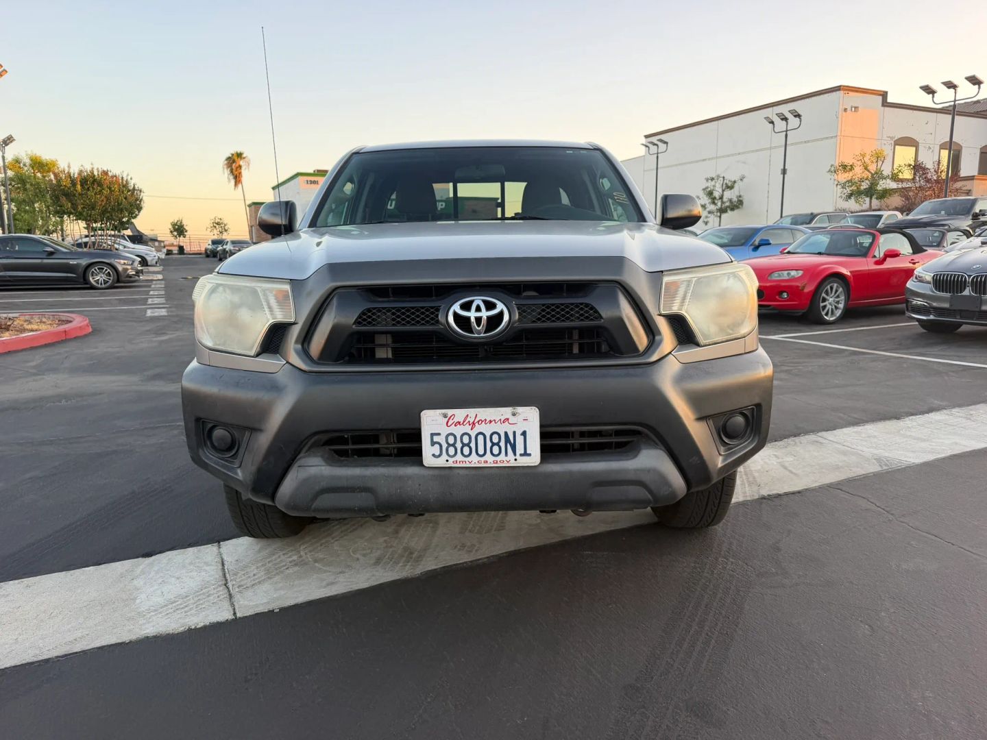 Photo 2 of this Toyota Tacoma