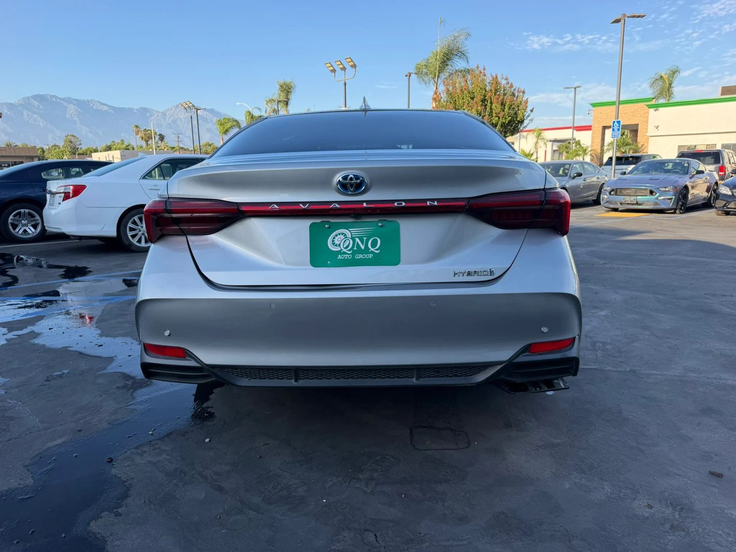 Photo 7 of this Toyota Avalon