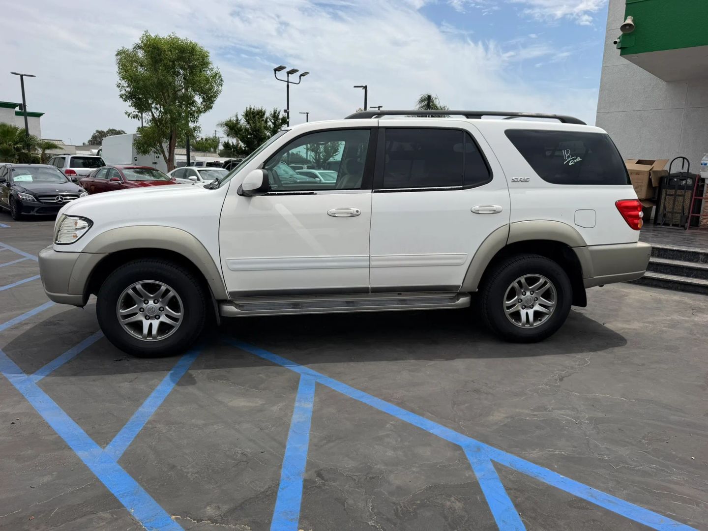 Photo 5 of this Toyota Sequoia