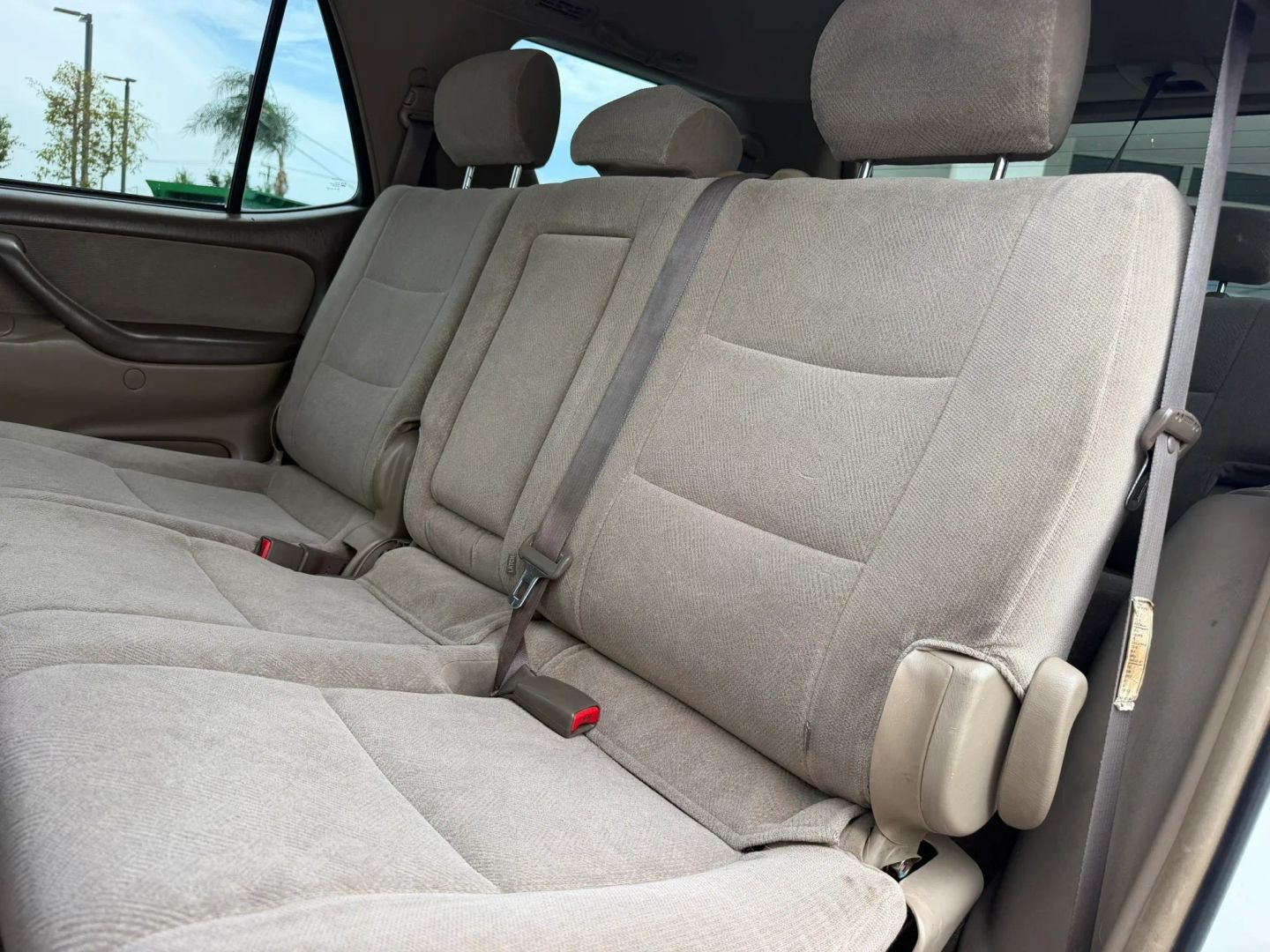 Photo 13 of this Toyota Sequoia