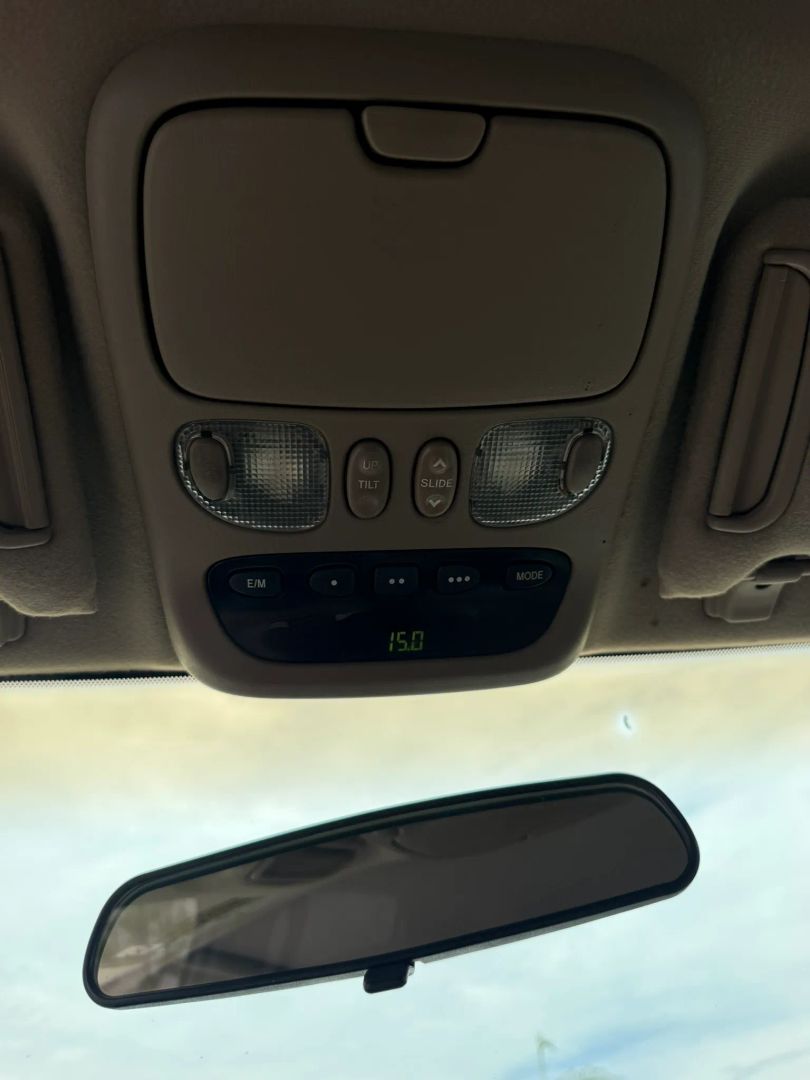 Photo 27 of this Toyota Sequoia