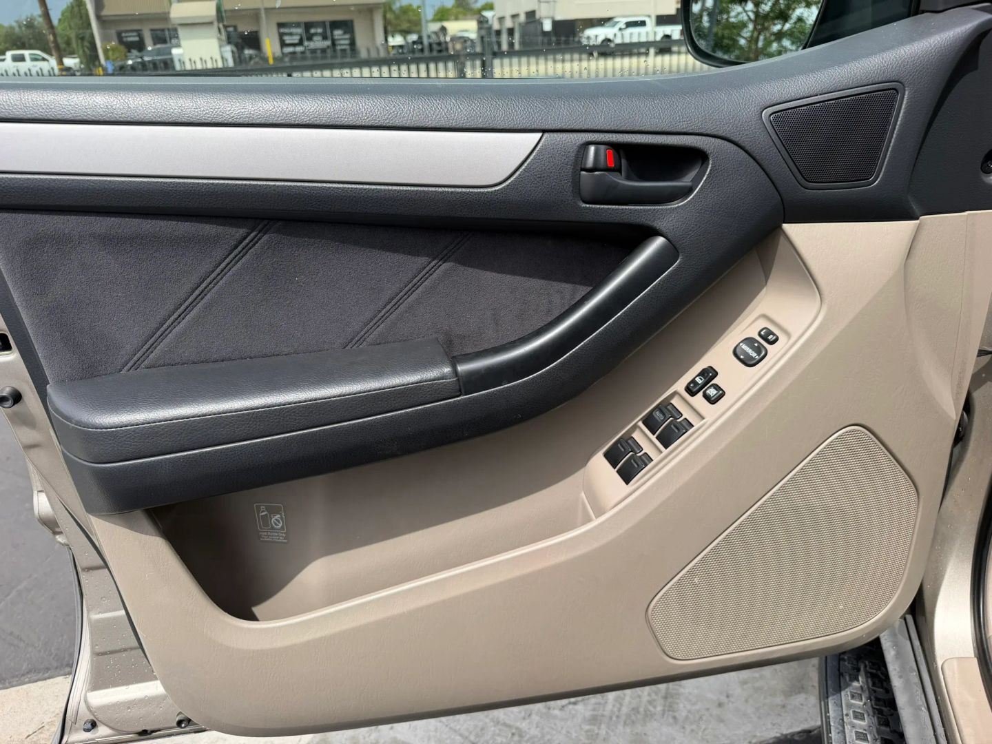 Photo 9 of this Toyota 4Runner