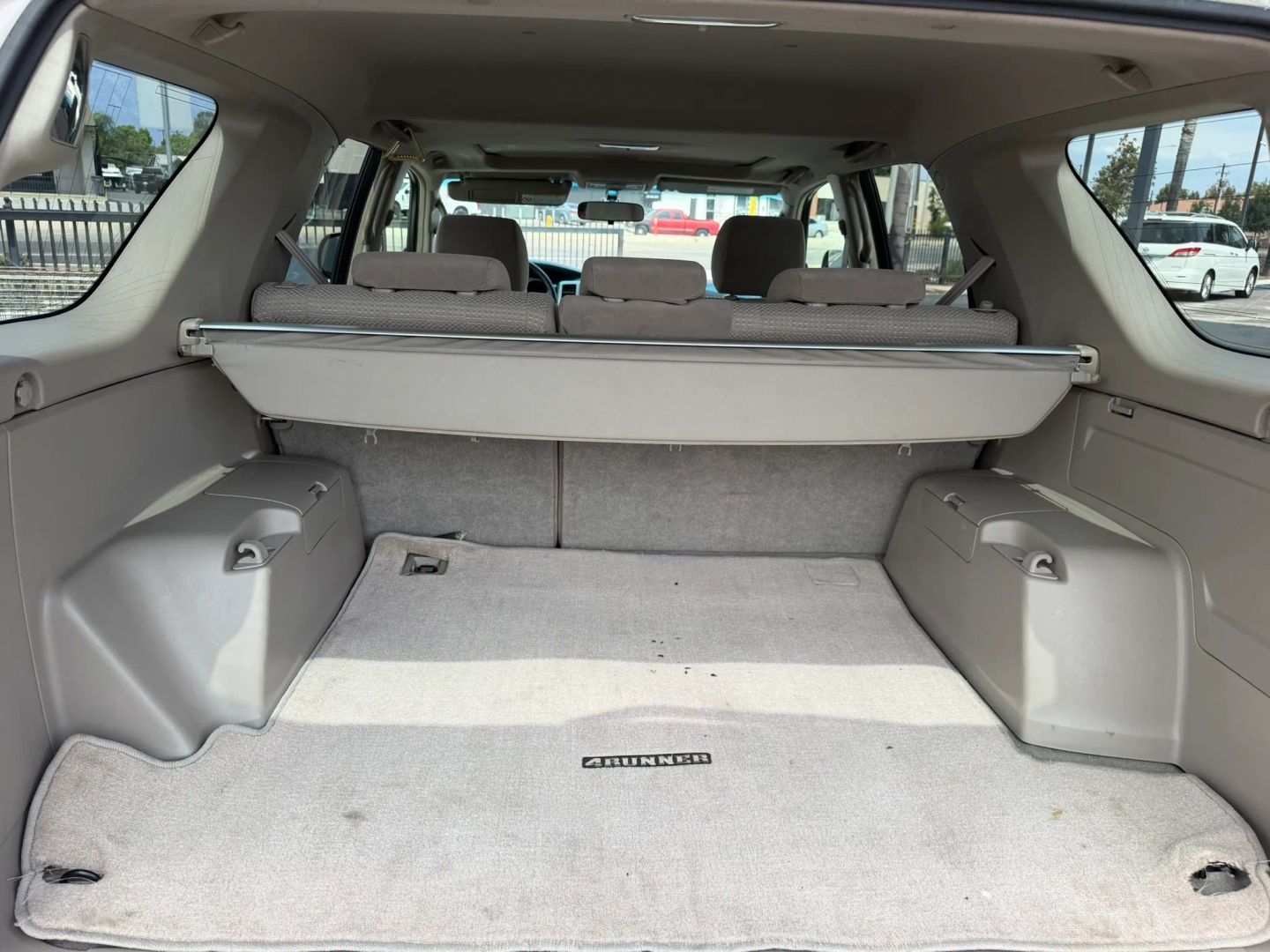 Photo 14 of this Toyota 4Runner