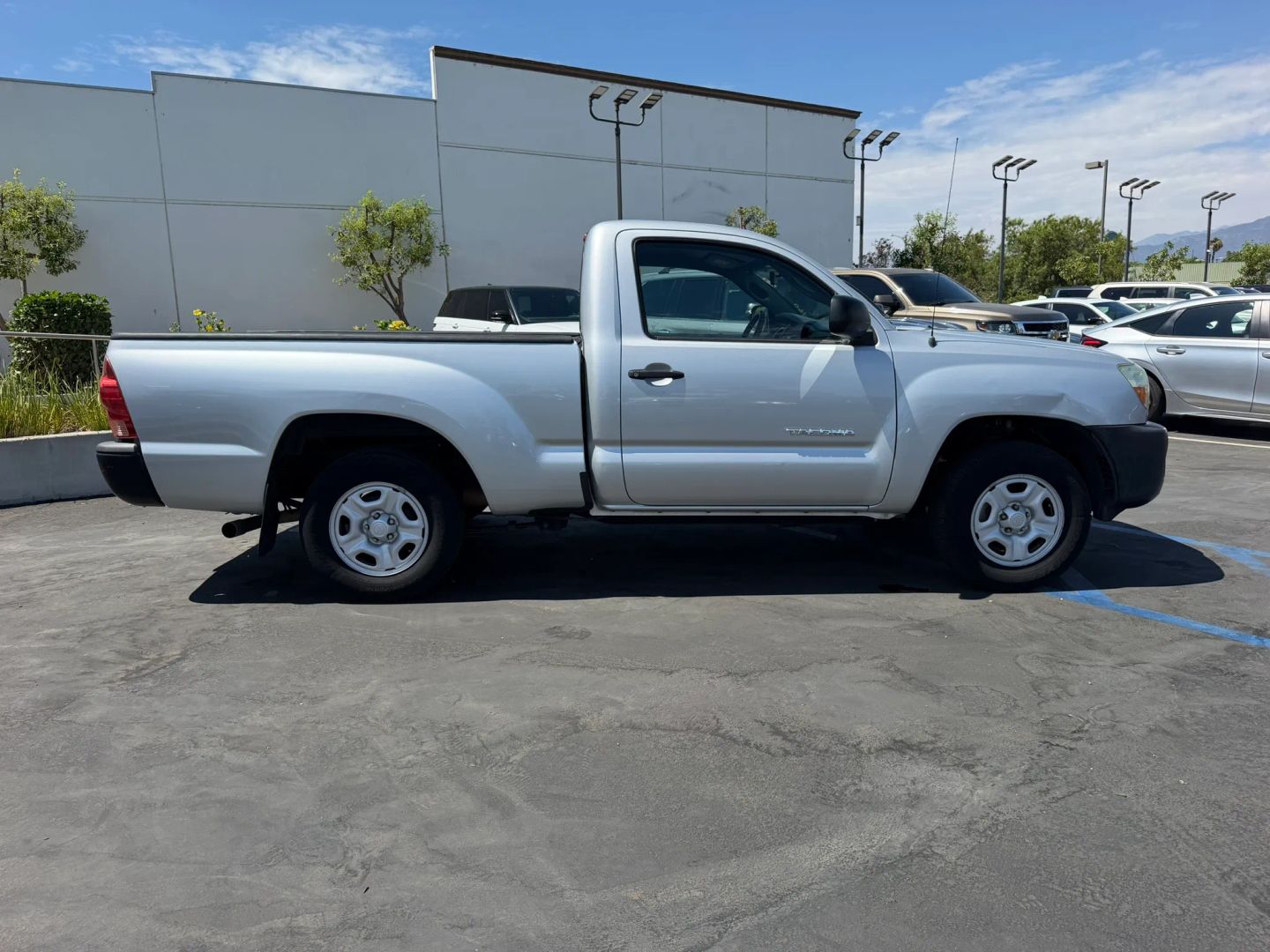 Photo 4 of this Toyota Tacoma