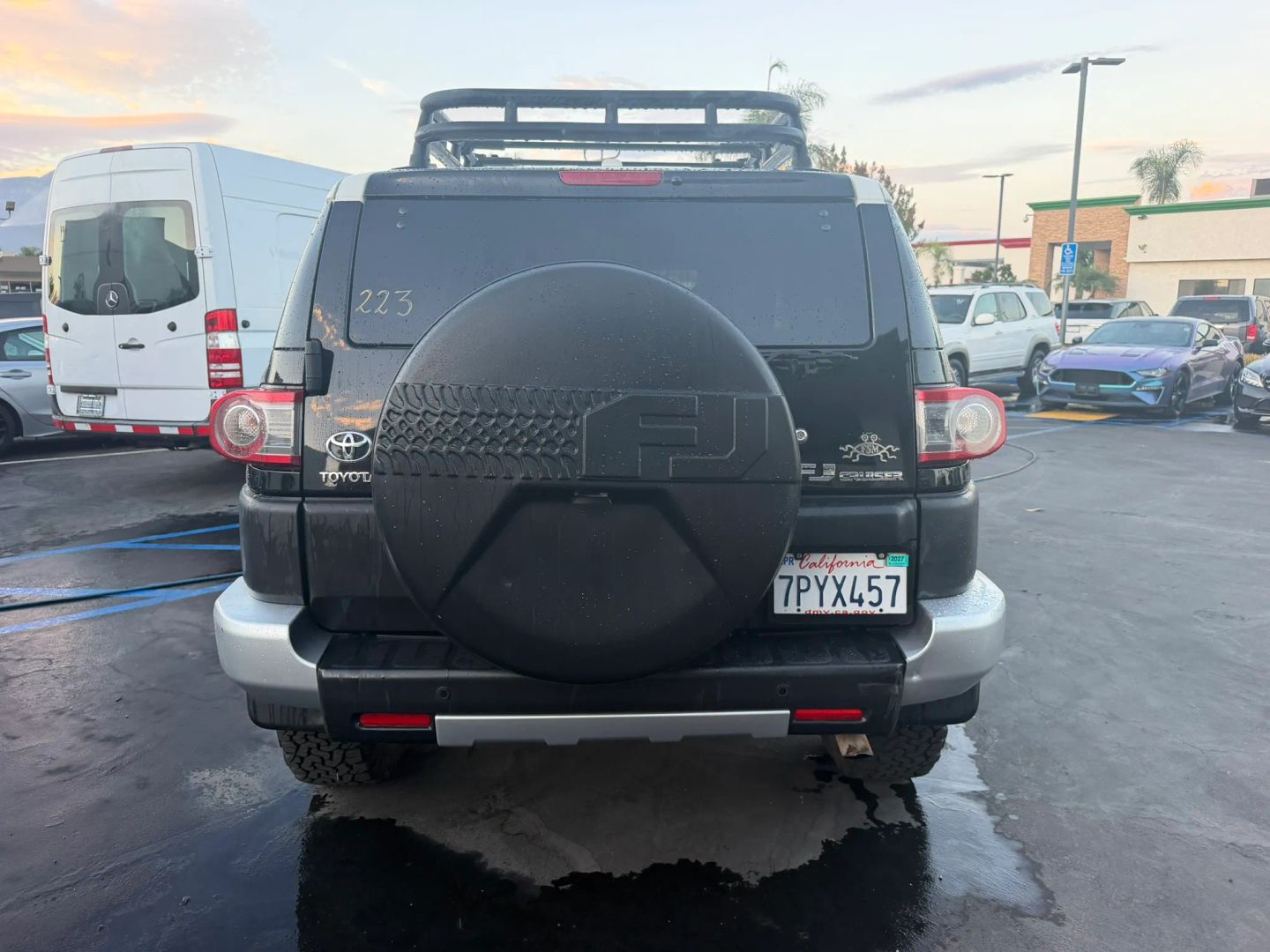 Photo 7 of this Toyota FJ Cruiser